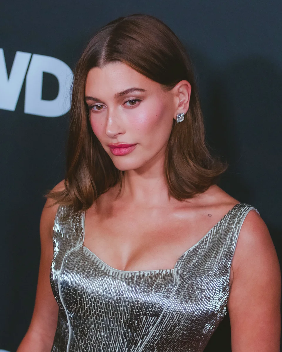 Hailey Bieber